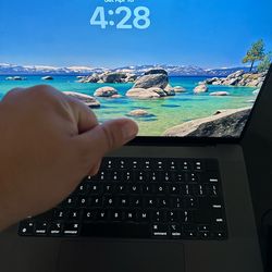 Macbook pro m4 max 48gb ram