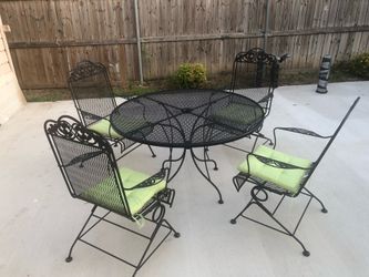 Patio set