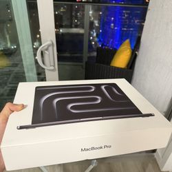 MacBook Pro 14 Inch
