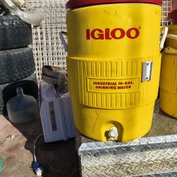 IGLOO 10 Gallon & 5 Gallon 