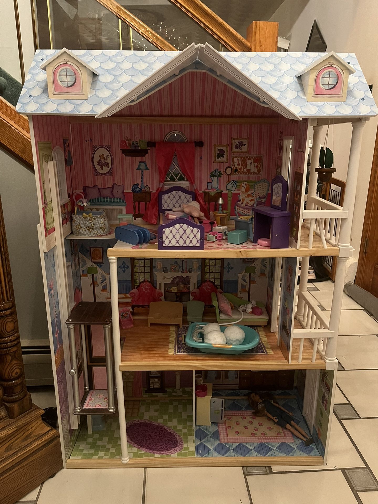Customized Doll House