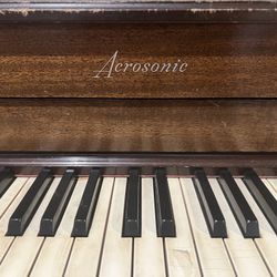 Acrosonic Piano 