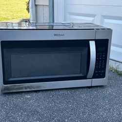 Whirlpool Microwave 