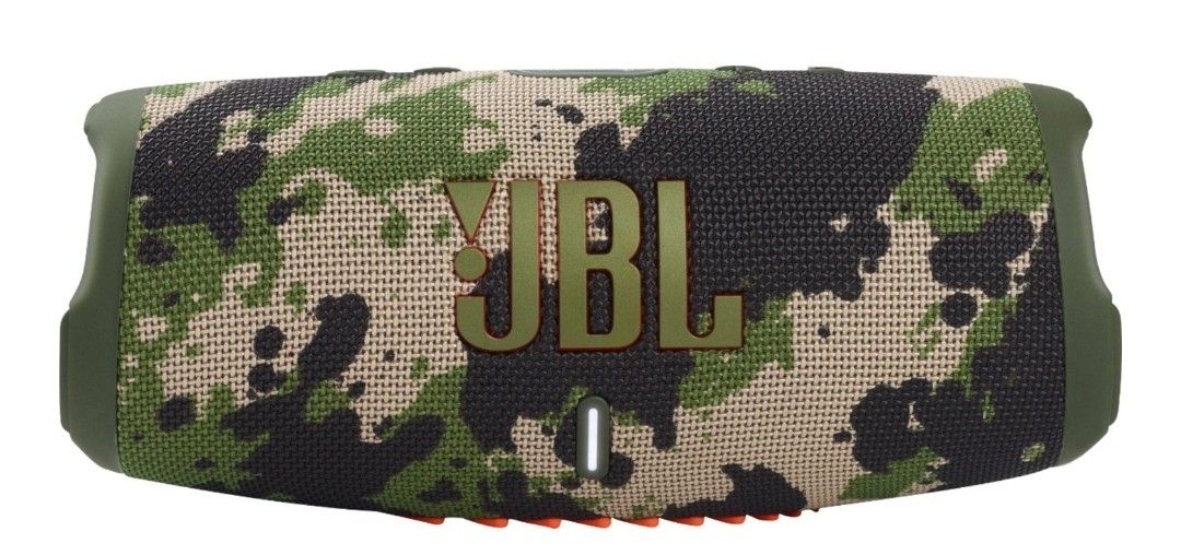 JBL - CHARGE5 Portable Waterproof Speaker with Powerbank - Camouflage. Come Charging cord. In new condition