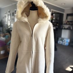 Fuda Women NWOT Insulated Coat