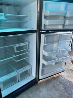 EXTRA CLEAN KENMORE OLD MODEL FAMILY SIZE REFRIGERATOR
