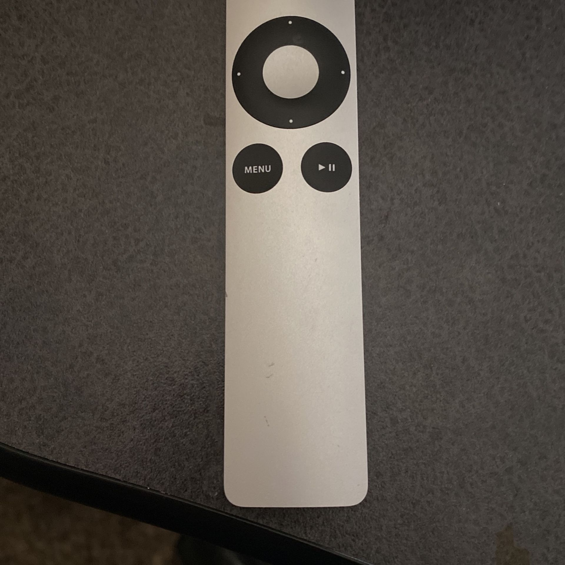 Apple Remote (aluminum)