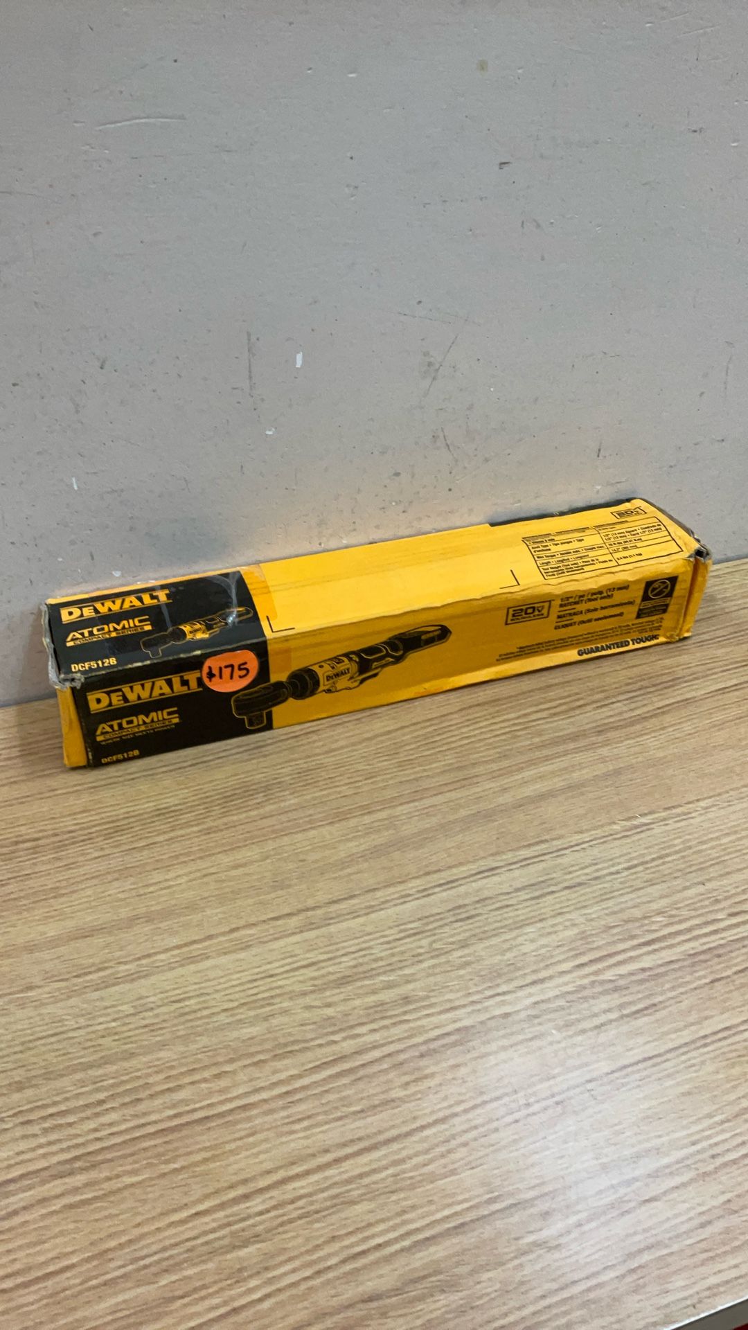 DEWALT DCF512B 1/2” /po/pulg RATCHET (TOOL ONLY).