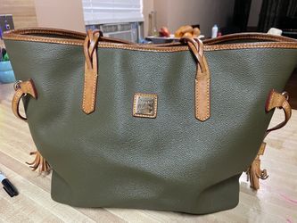 Dooney & Bourke Bag