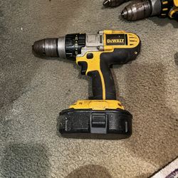 Dewalt 18v Drill With Battery 