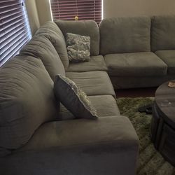 Sectional Sofa 