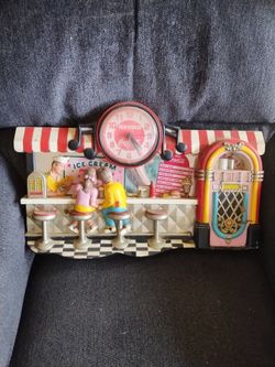 Coca-Cola Ice Cream Scene Clock Wall Decore