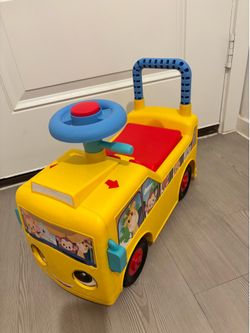 Kids Ride On Toy