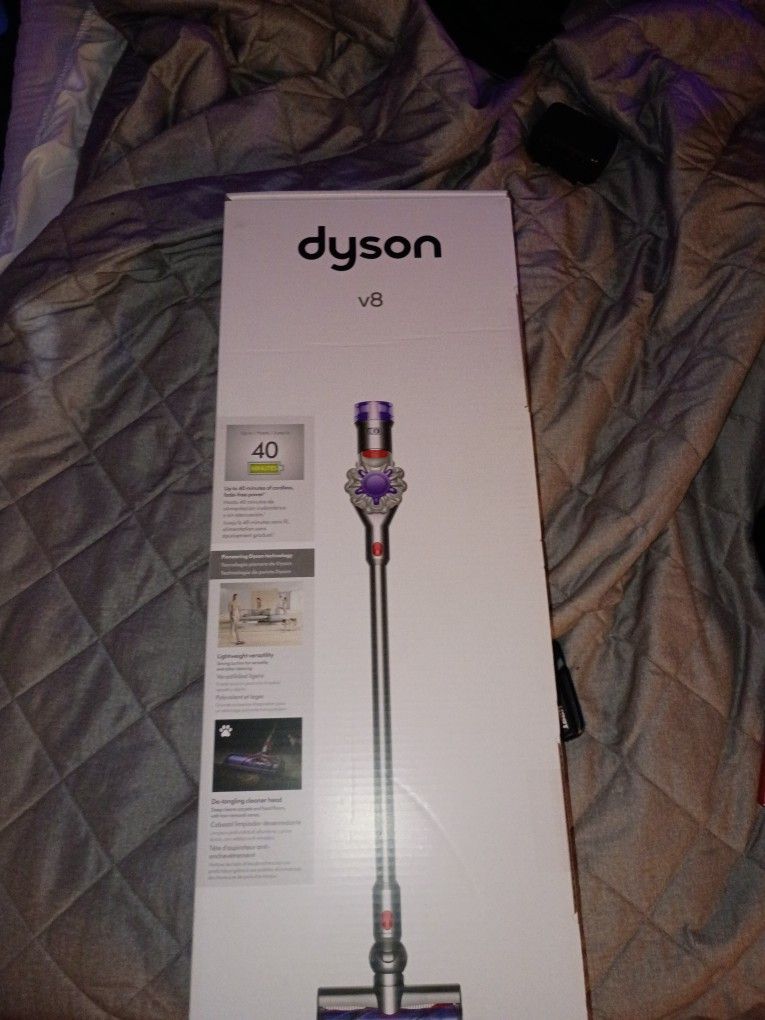 Brand New Dyson V8 Cordless Stick Vacuum - Powerful & Lightweight
