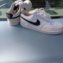 Nike Court Vision
