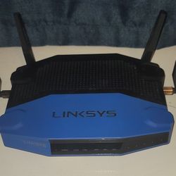 Linksys WRT1900AC AC1900 Dual Band 2.4+ 5GHz 802.11ac Smart WiFi 4-Ports AC Router. OBO