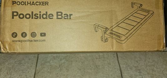 Poolside Bar