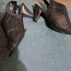 Lady Shoes  $35