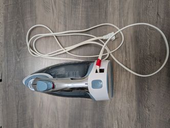 Black & Decker Steam Iron ICR05X