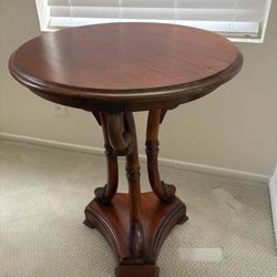 Solid Wood Elegant Side Table