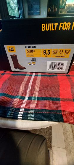 Caterpillar boots
