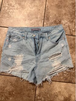 Women’s shorts size large