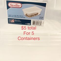 5 Deep Rubbermaid Storage Containers 