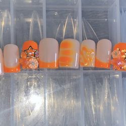 Nails 