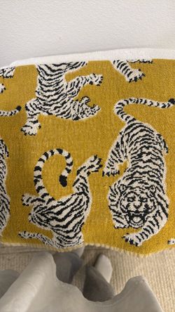 Bathroom towels (2)