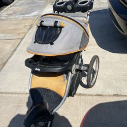 Jeep Running Stroller