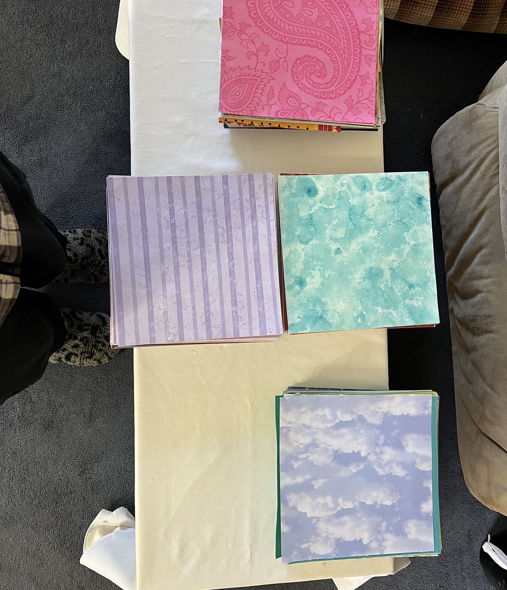 SCRAPBOOKING PAPER SHEETS