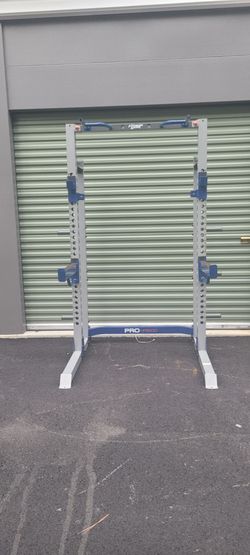 Fitness Gear Pro HR600 Half Rack
