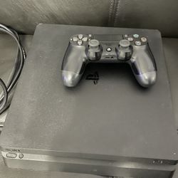 PS4 Slim 1tb REFURBISHED