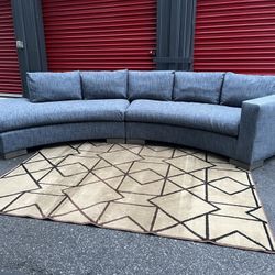 Curved Sectional Couch !! Michael Weiss!! Delivery Available 🚚!! Dimensions: 160” Length x 27” Height x 41” Depth