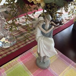 Lladro Wedding Couple 