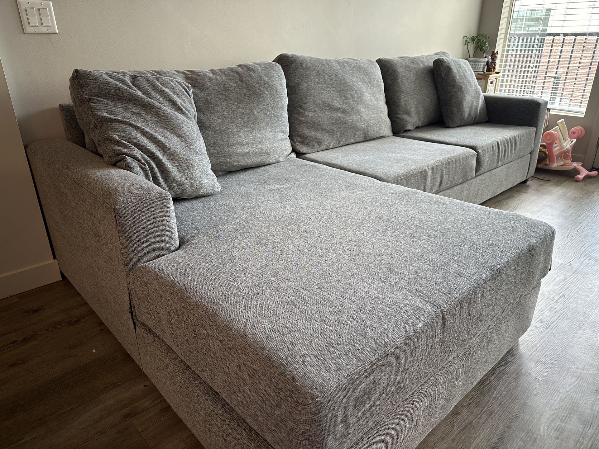2 Piece Sectional