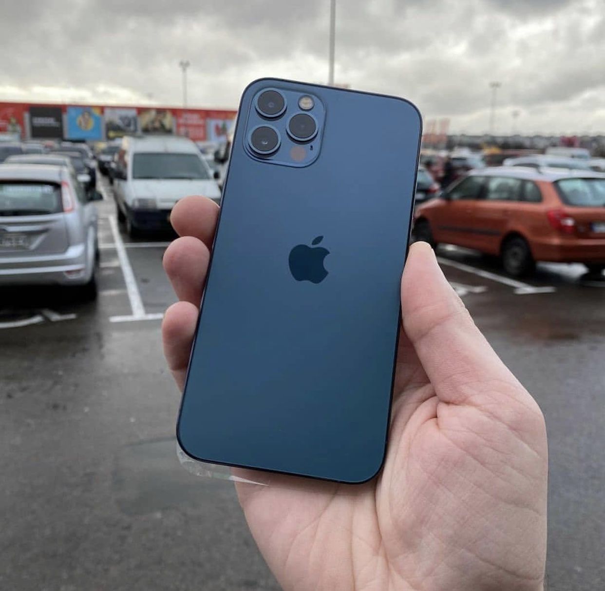 iPhone