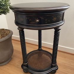Beautiful Accent Table 