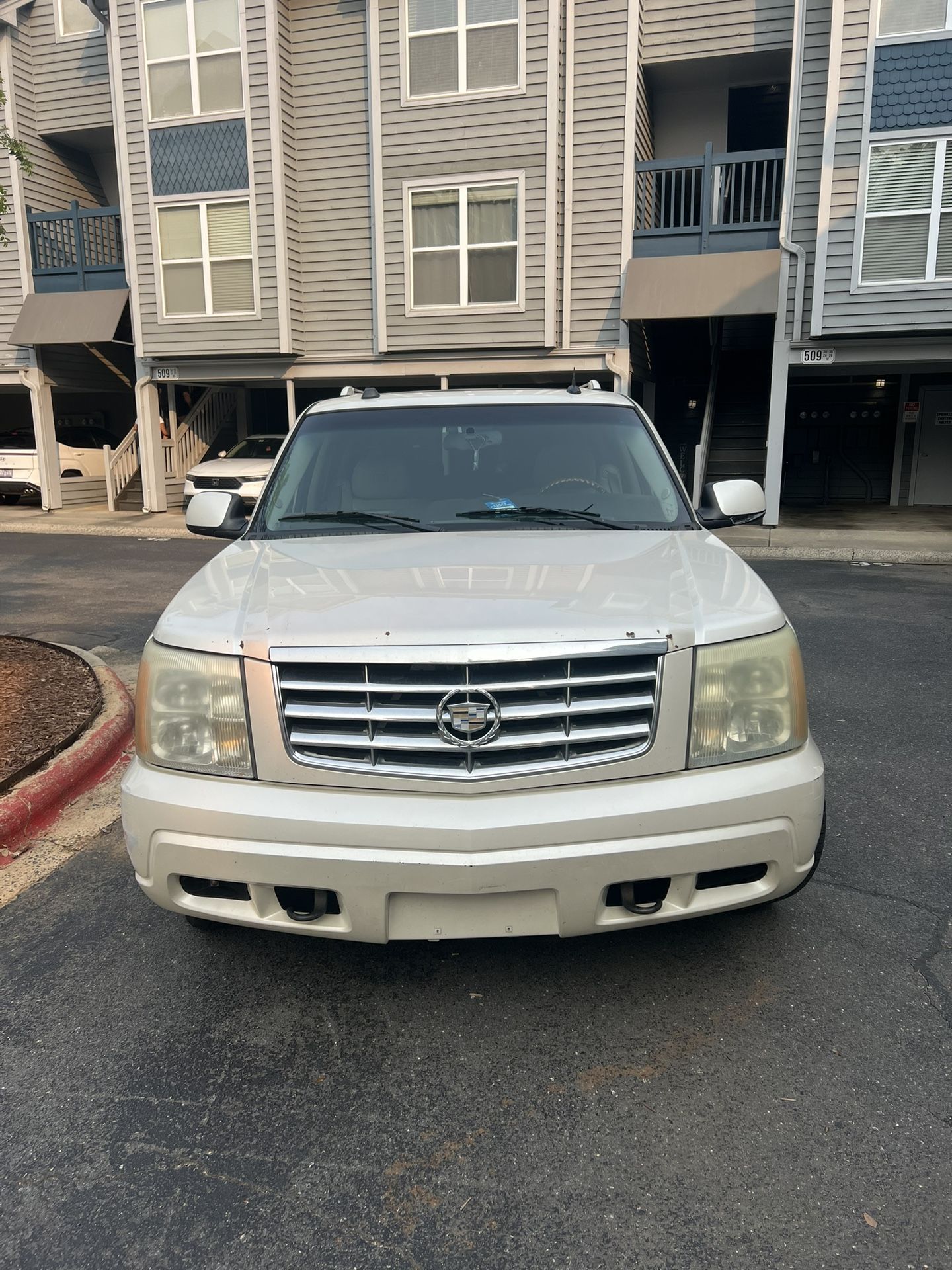 2005 Cadillac Escalade