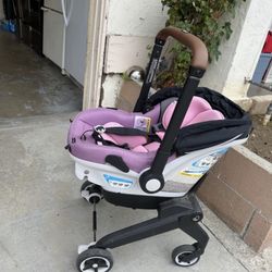 Stroller Turns To Car seat 