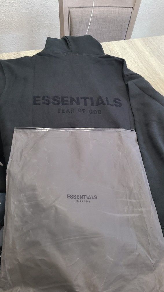 Essentials Hoddie Size Small