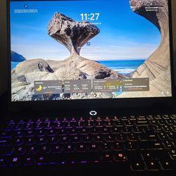 Legion Pro 5 16ADR10 - Type 83LT/ Mouse/ Headset/gaming Pad