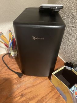 Astro Mini Fridge
