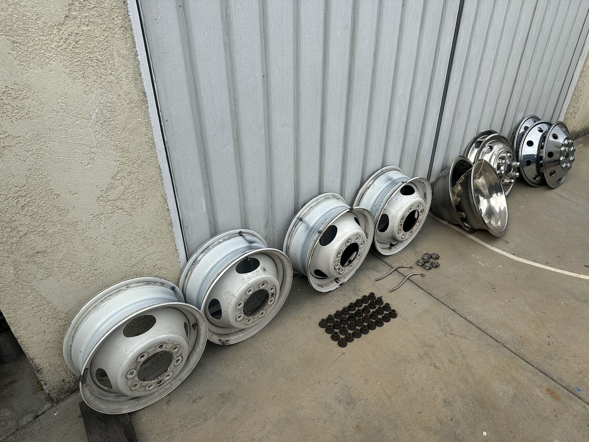 Dually Rims from Ford E-350