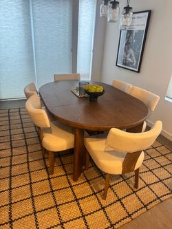 Crate & Barrel Hearth 49"-71" Oak Round Extendable Dining Table