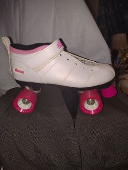 Chicago Bullet Ladies Speed Roller Skate – White /pink woman's size 10