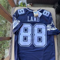 Ceedee Lamb Jersey