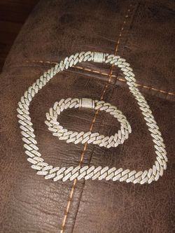TITANIUM 20 inch cuban link chain with matching bracelet