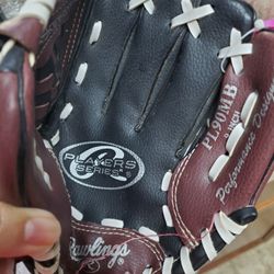 2 Kids Baseball Mits