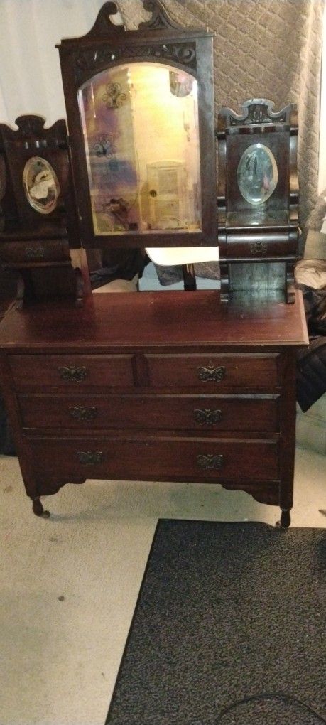 Antique Dresser Vanity